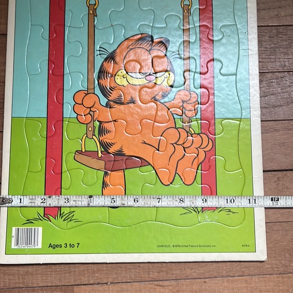 Garfield on swing puzzle 25 piece age 3-7, vintage - Picture 11 of 12